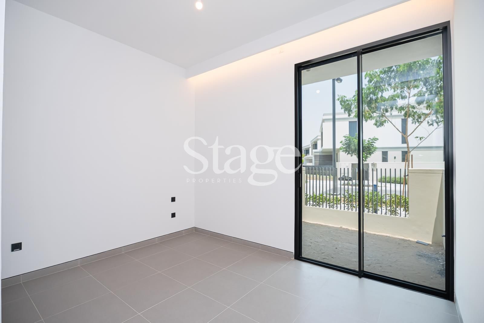 4 bedrooms common for Rent in Tilal Al Ghaf, Dubai VI8046L