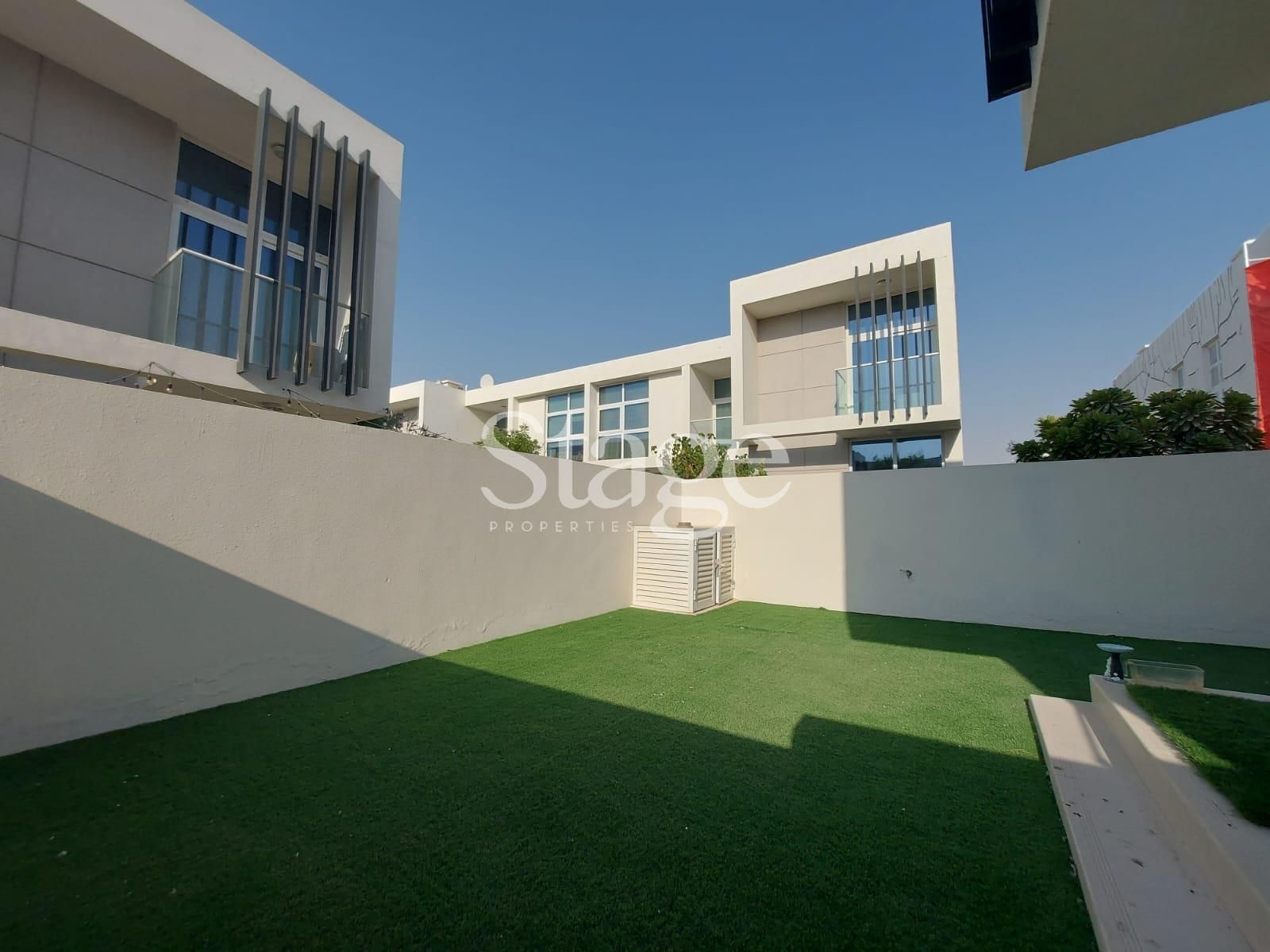 3 bedrooms Townhouse for Sale in Damac Hills 2, Dubai TH7591S