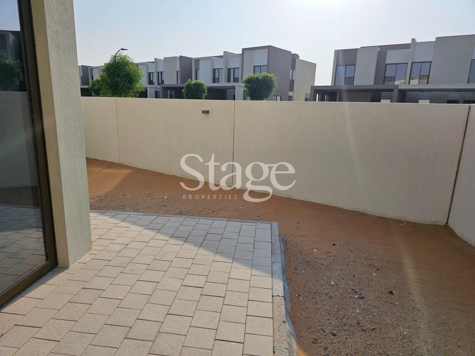 4 bedrooms Townhouse for Rent in Dubai Land, Dubai TH8503L