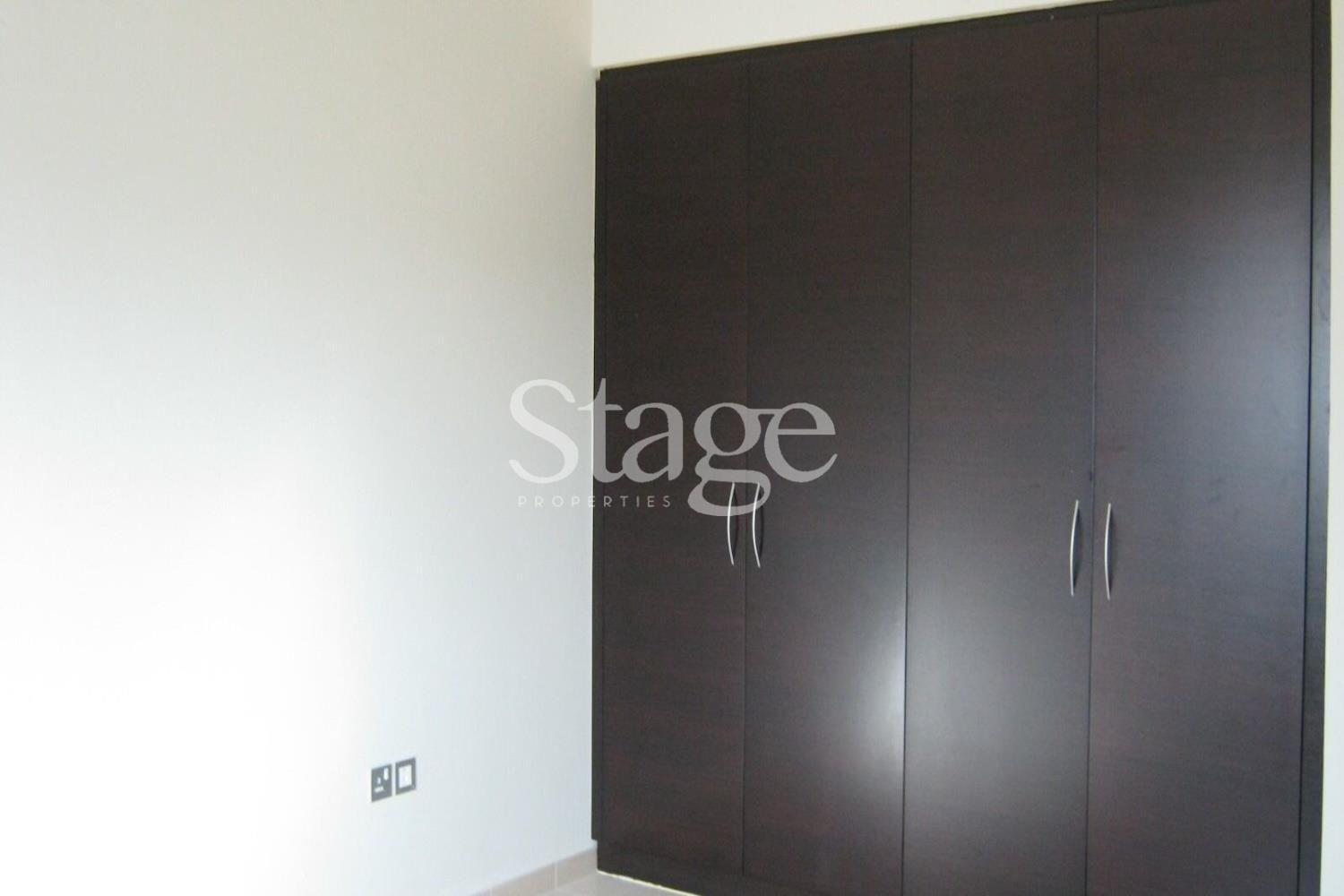 3 bedrooms Twin Villas for Rent in Jumeirah Village Circle, Dubai VI9626L