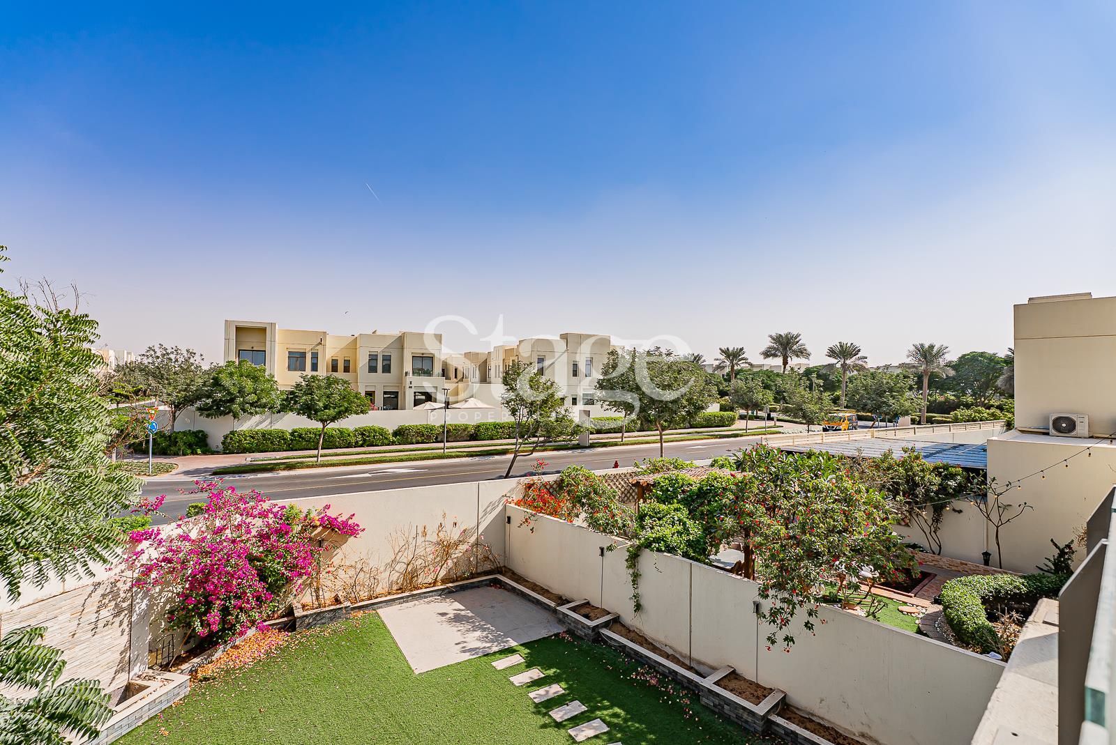 3 bedrooms common for Rent in Reem, Dubai VI8724L