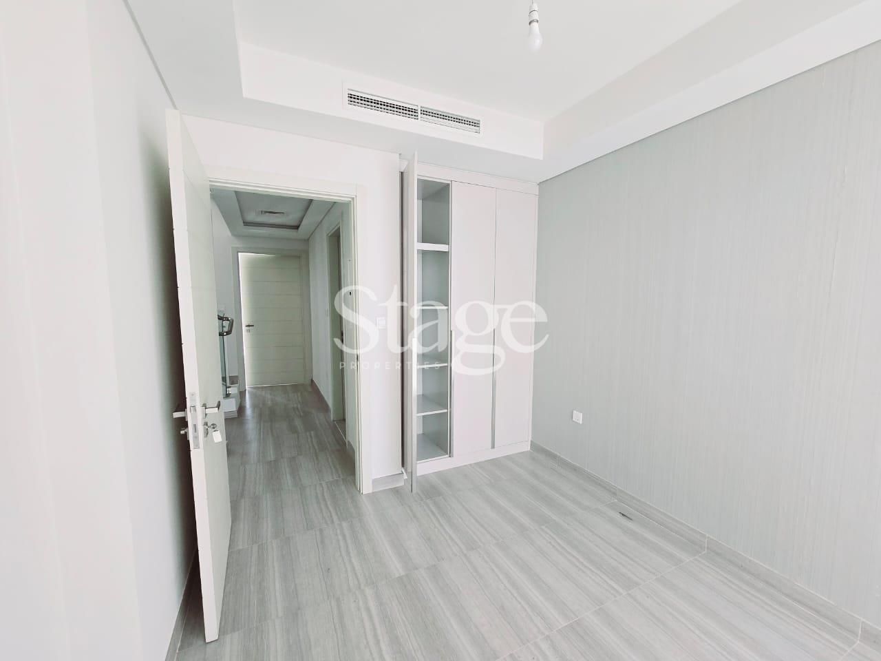 3 bedrooms Townhouse for Sale in Damac Hills 2, Dubai TH8592S