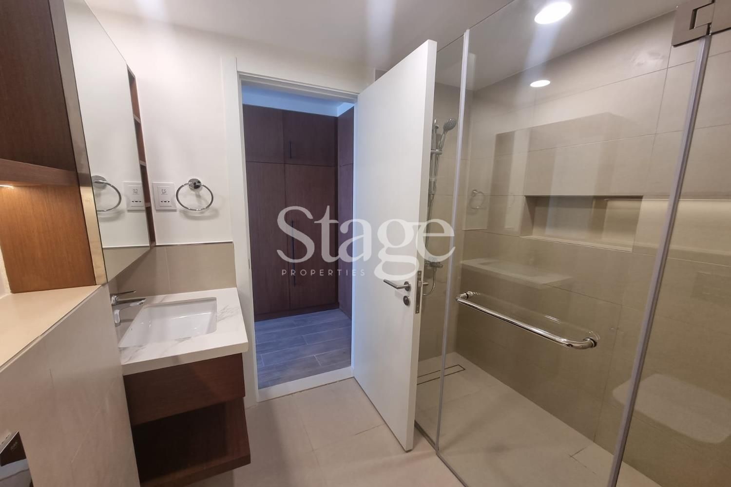 2 bedrooms apartment for Rent in Town Square, Dubai AP9080L