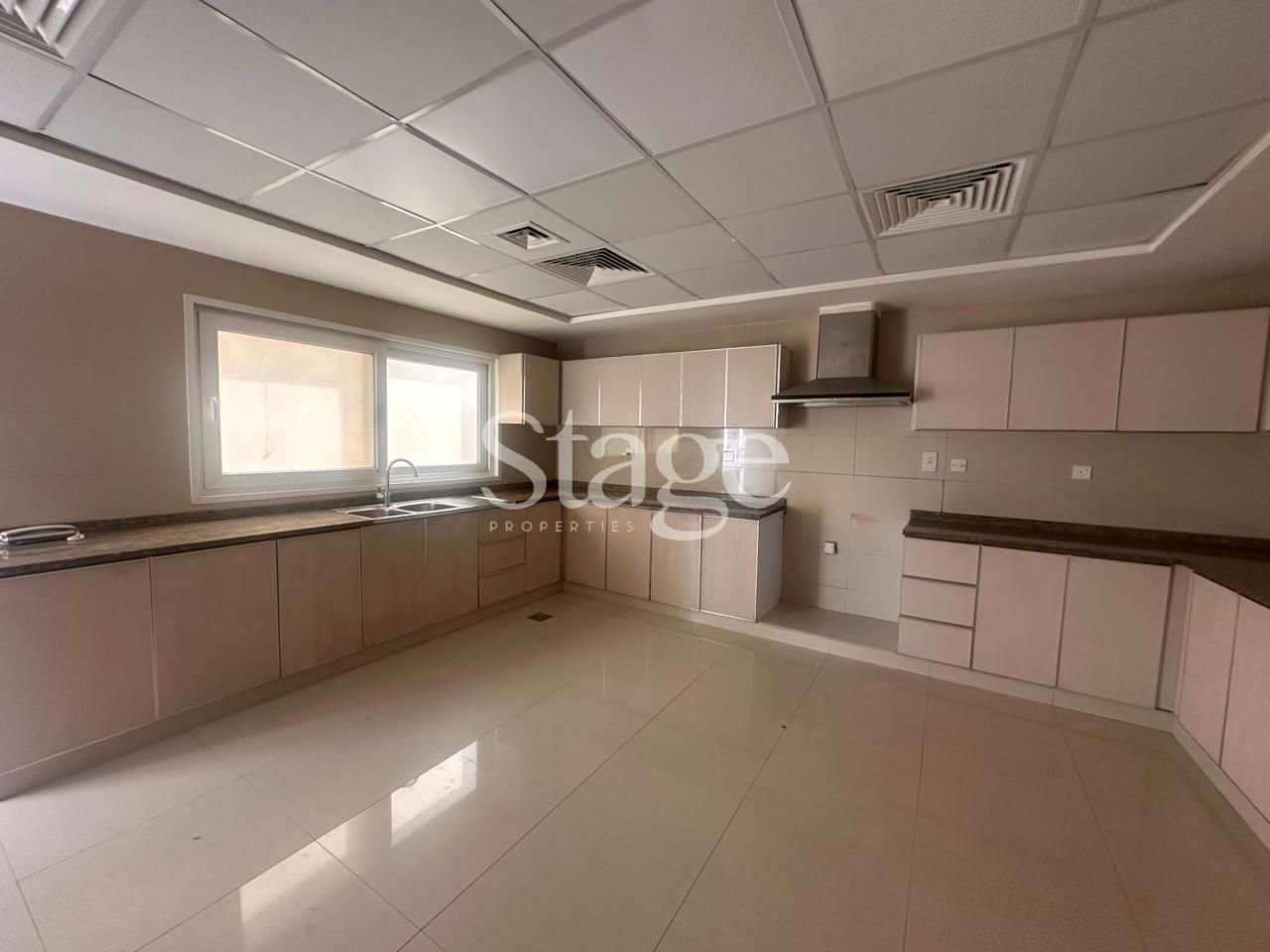 5 bedrooms common for Rent in Al Mizhar, Dubai VI8359L