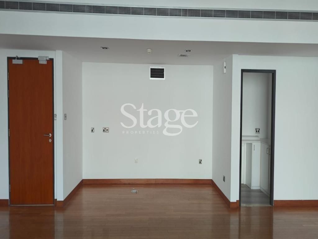 Office Space for Rent in Dubai Media City, Dubai OF8765L