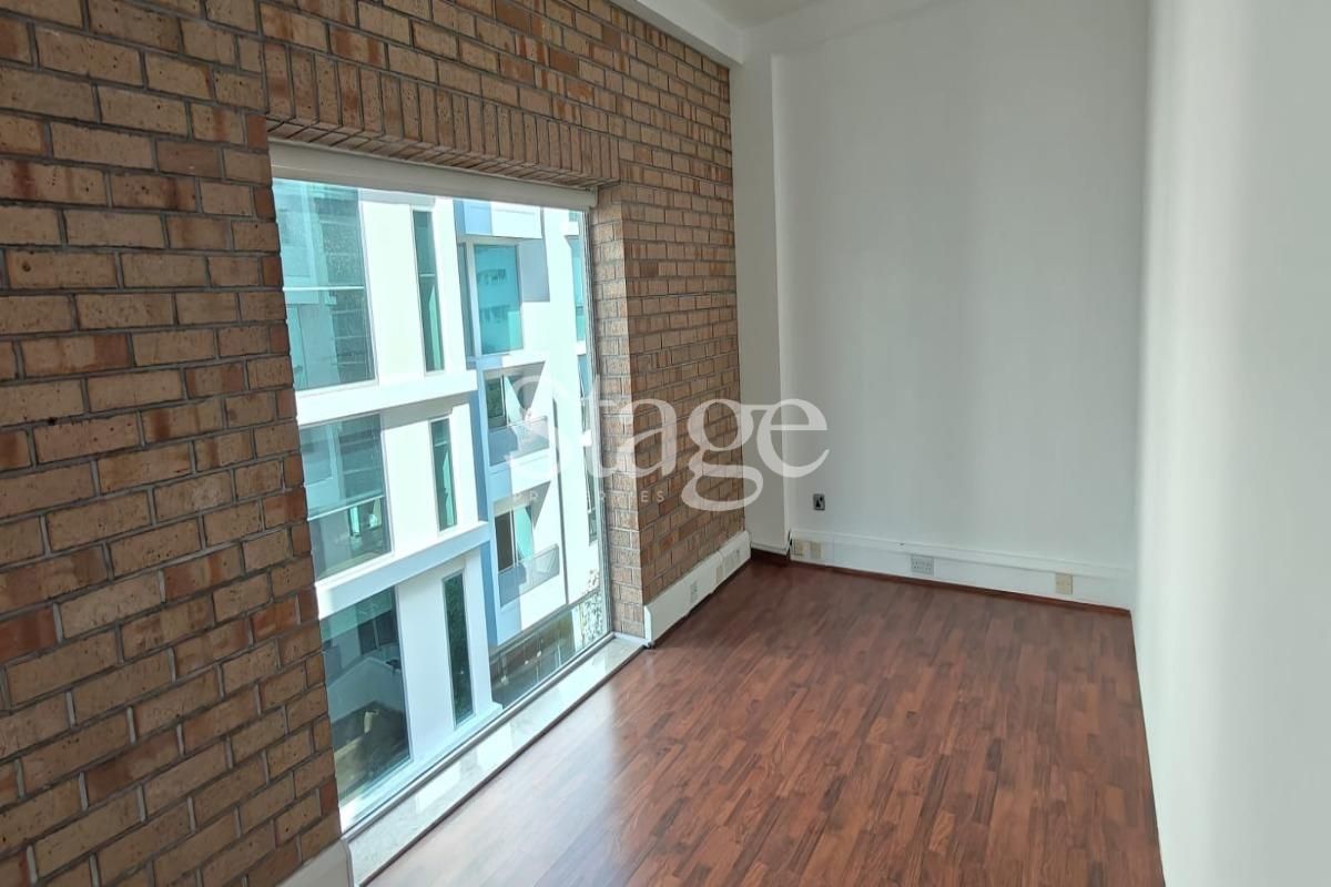 Office Space for Rent in Dubai Media City, Dubai OF8767L