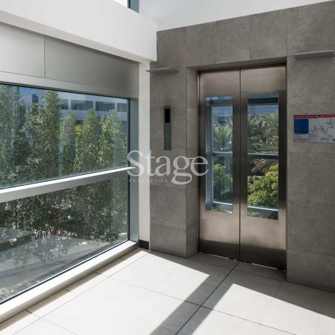 Office Space for Rent in Dubai Media City, Dubai OF7919L