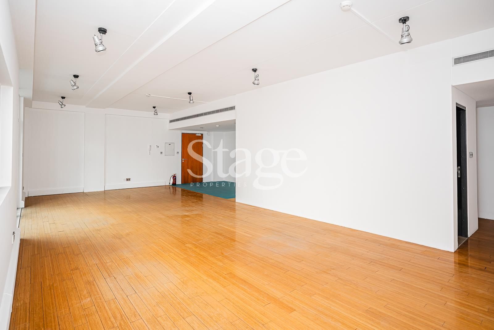 Office Space for Rent in Dubai Media City, Dubai OF7919L