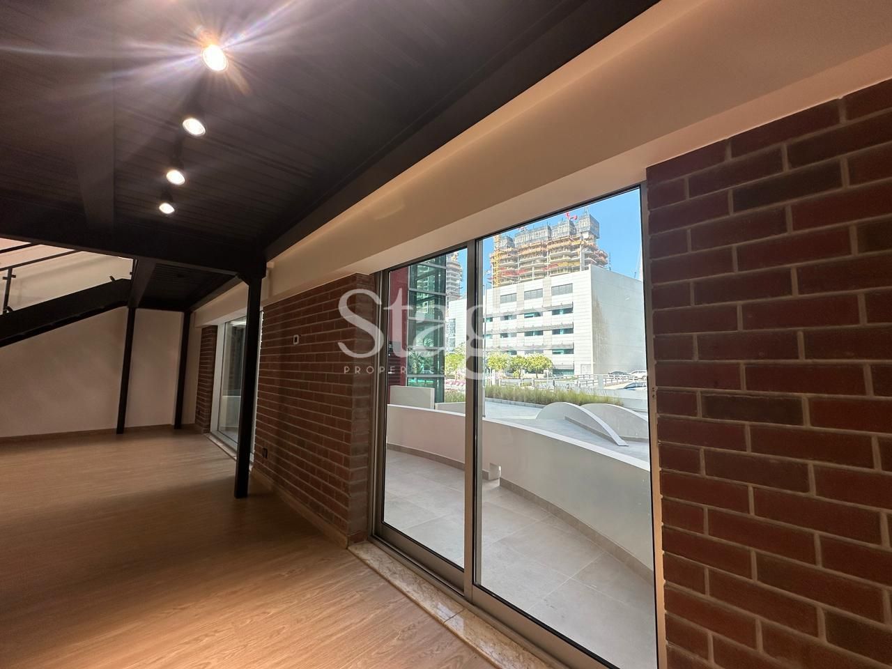 Office Space for Rent in Dubai Media City, Dubai OF9356L