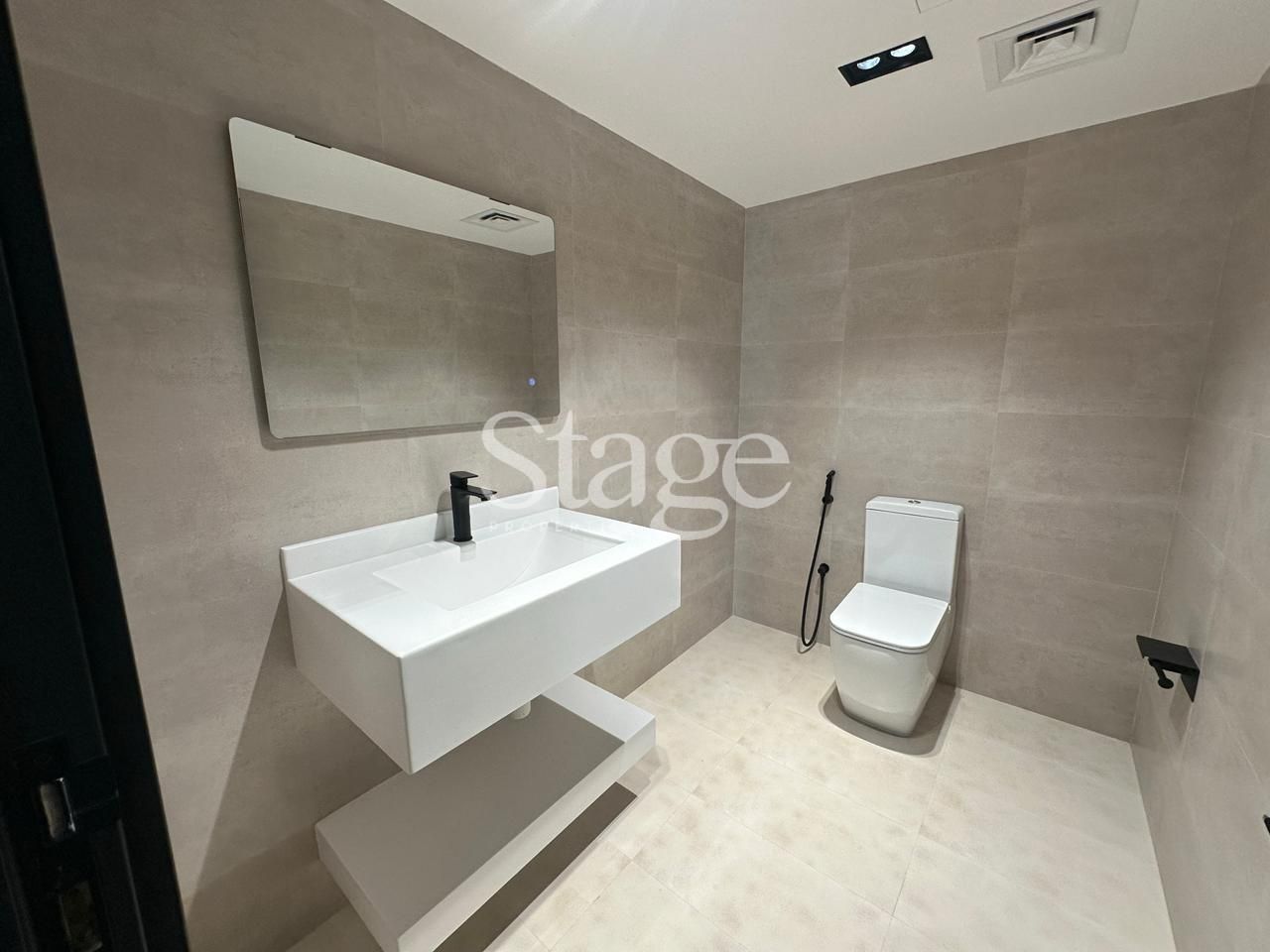 Office Space for Rent in Dubai Media City, Dubai OF9356L