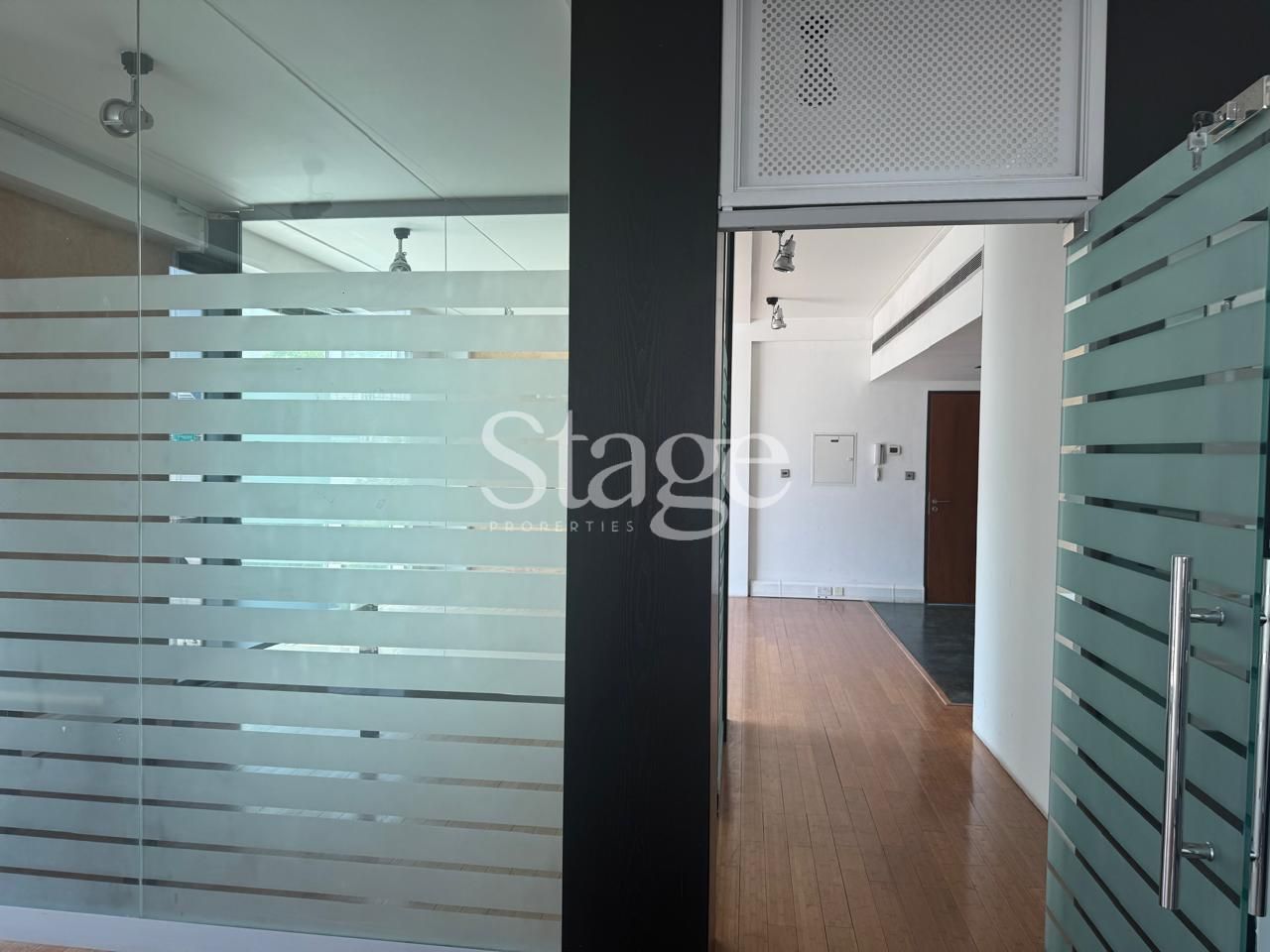 Office Space for Rent in Dubai Media City, Dubai OF8548L