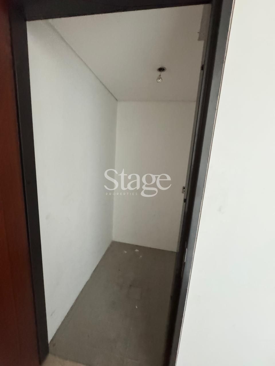 Office Space for Rent in Dubai Media City, Dubai OF8548L