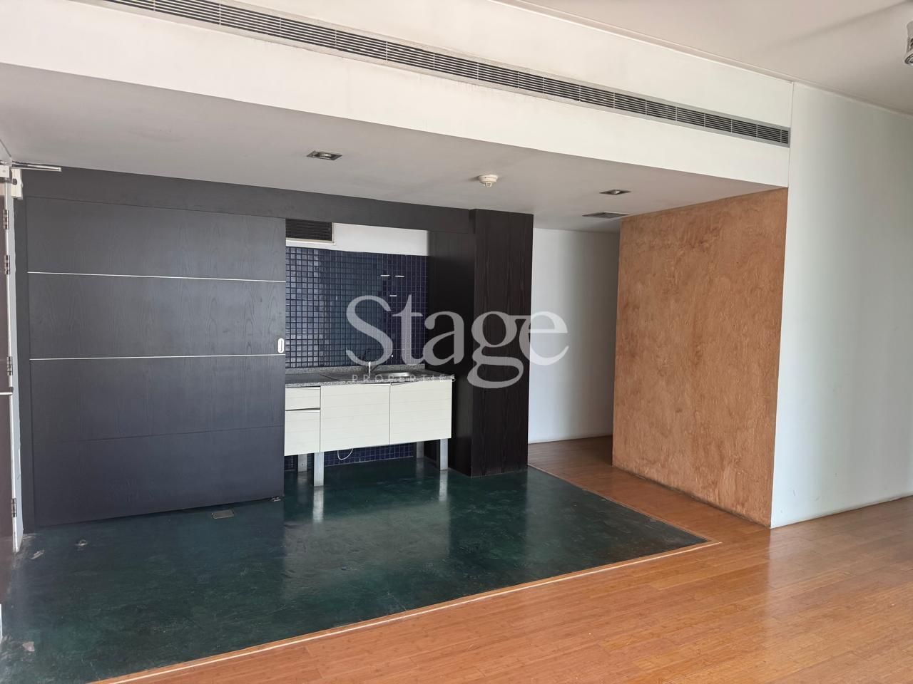 Office Space for Rent in Dubai Media City, Dubai OF8548L