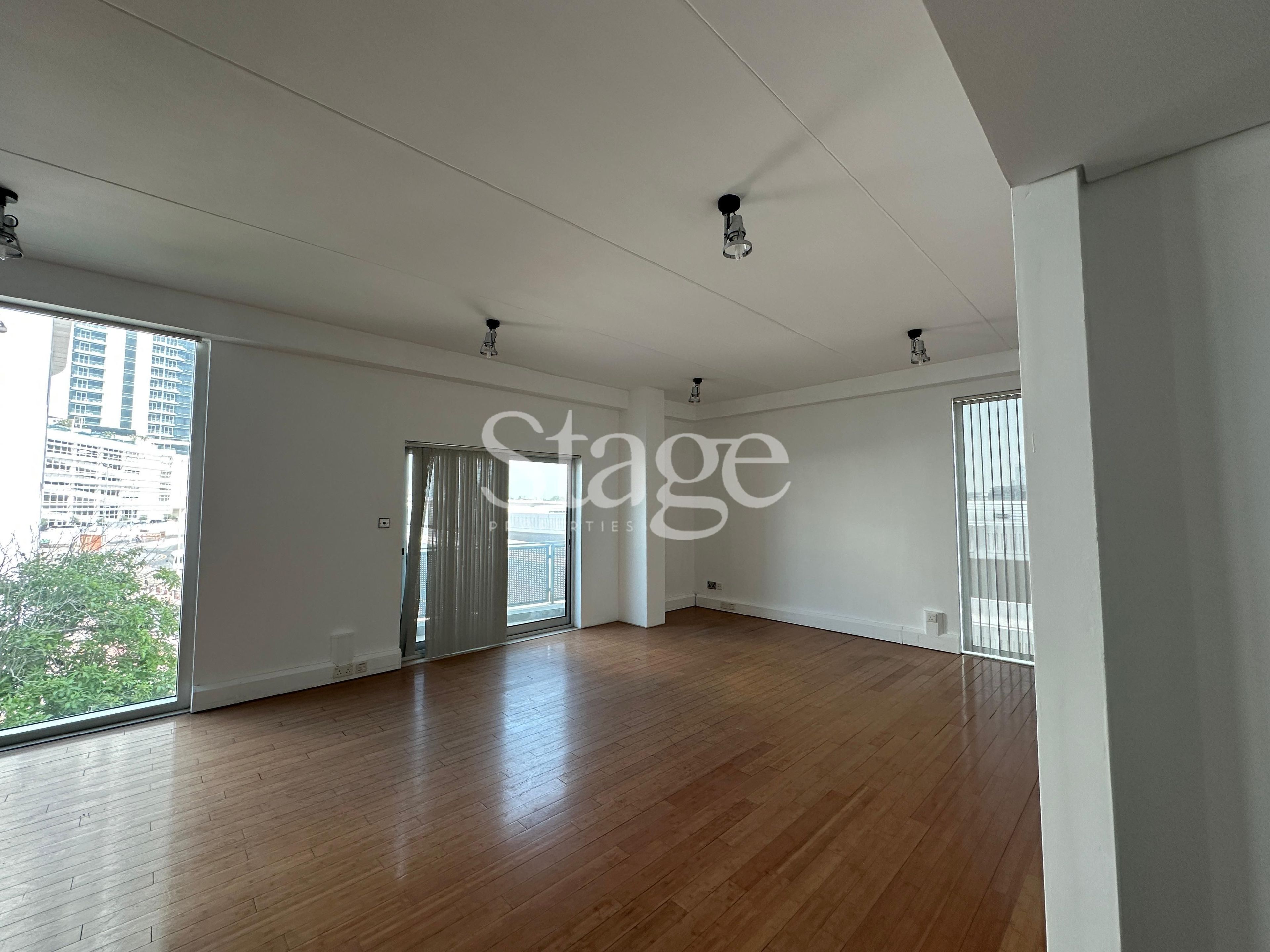 Office Space for Rent in Dubai Media City, Dubai OF8545L