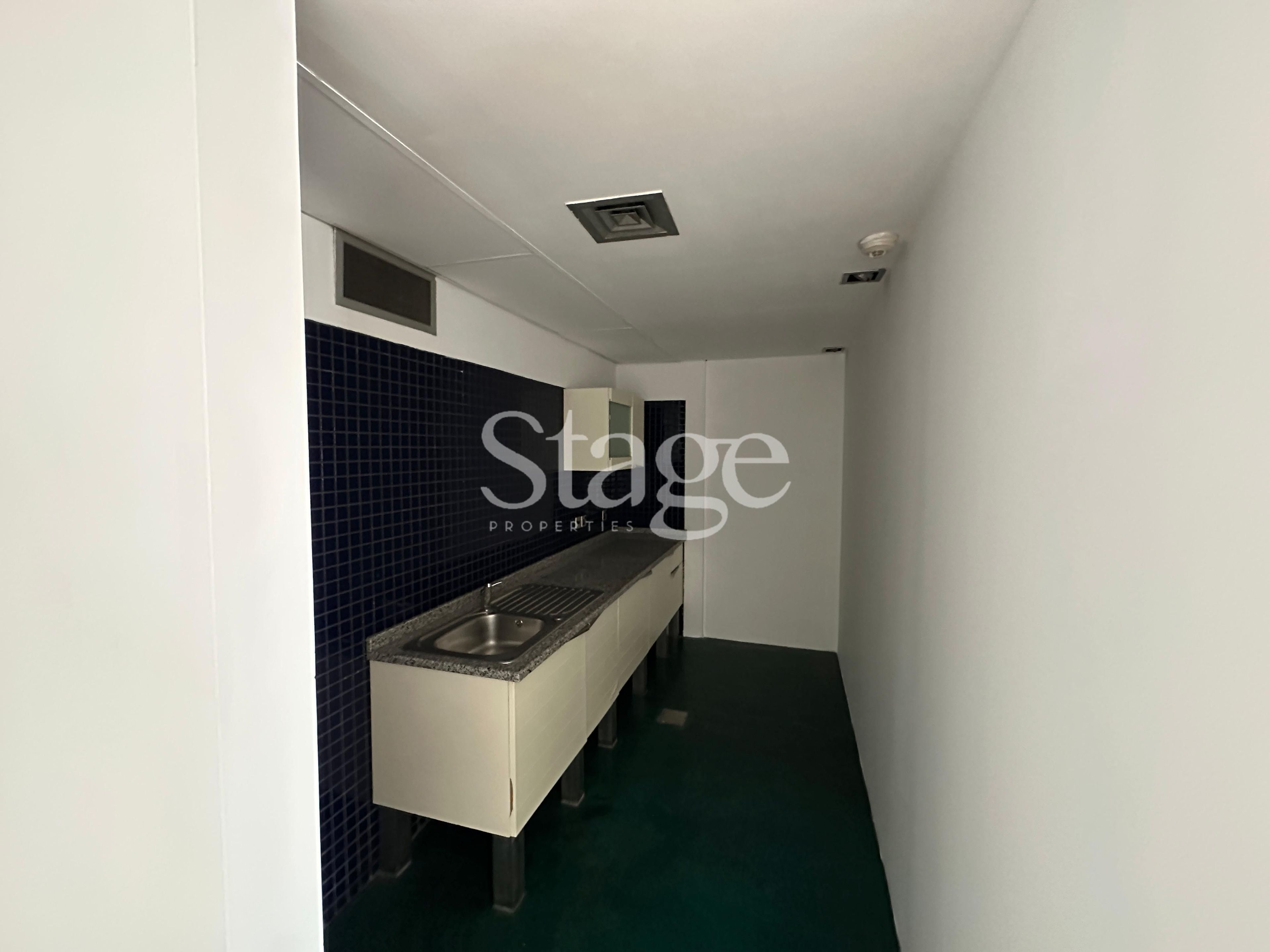 Office Space for Rent in Dubai Media City, Dubai OF8545L