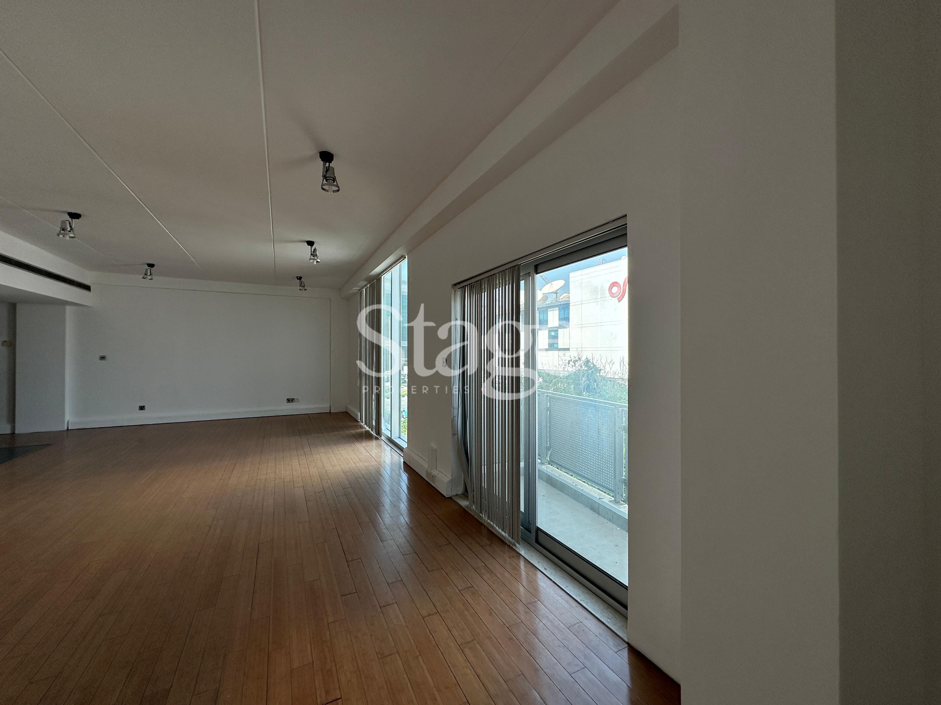 Office Space for Rent in Dubai Media City, Dubai OF8545L