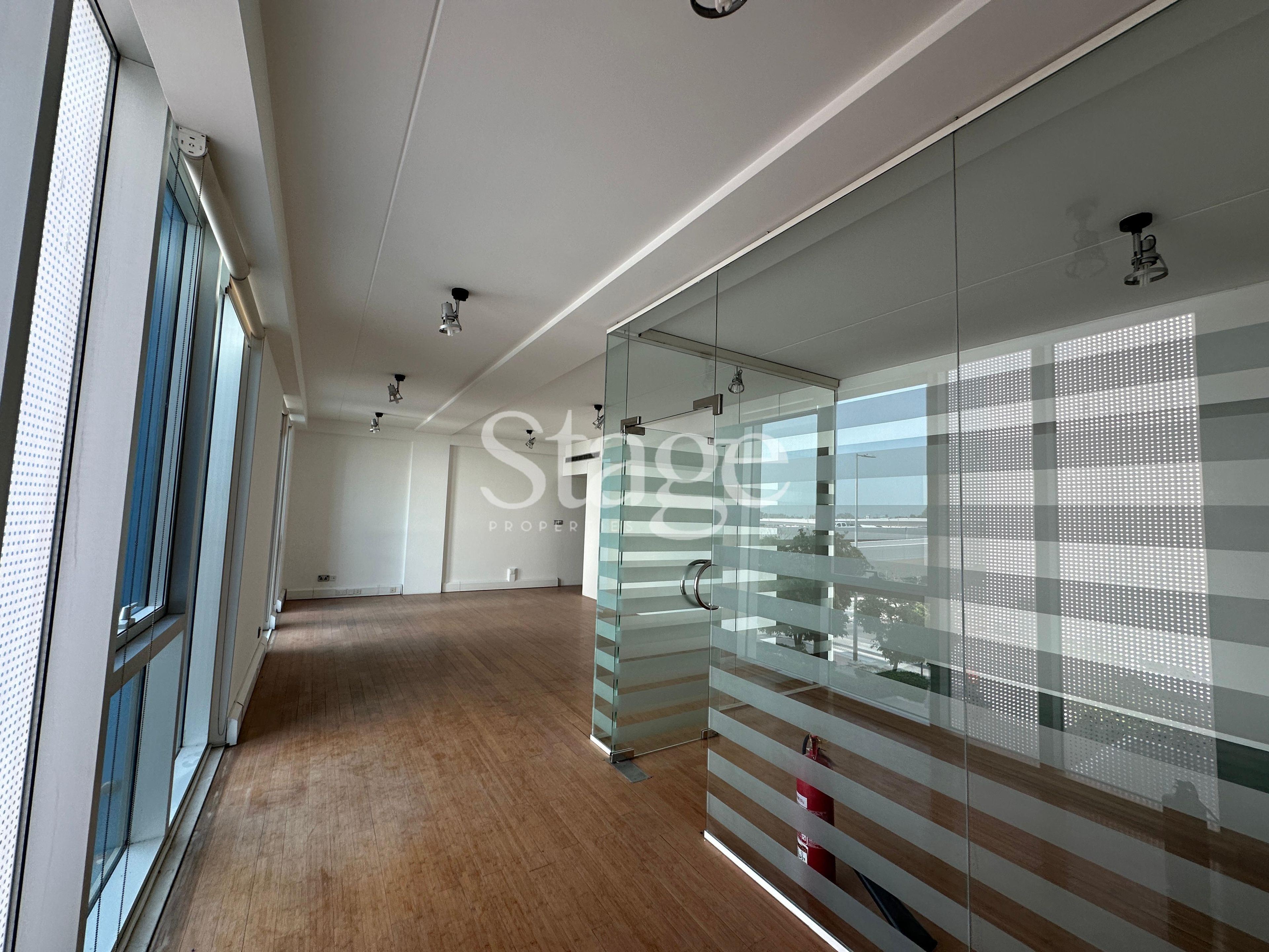 Office Space for Rent in Dubai Media City, Dubai OF8547L