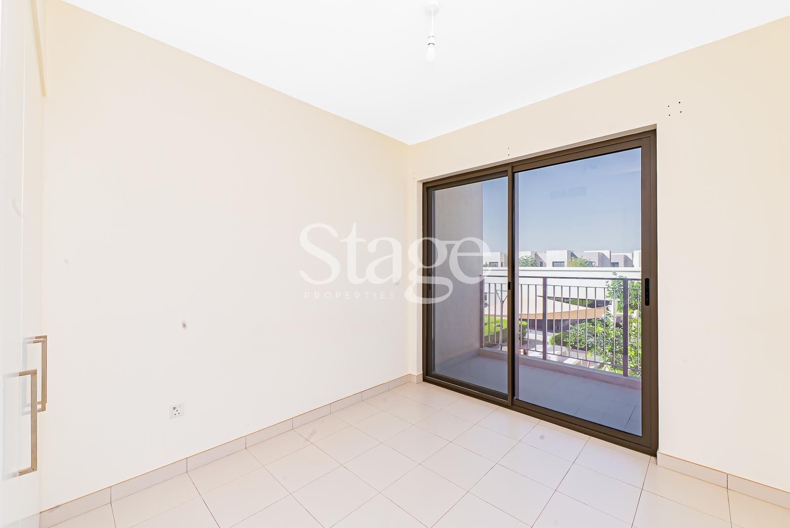 3 bedrooms Townhouse for Rent in Dubai South (Dubai World Central), Dubai TH8731L