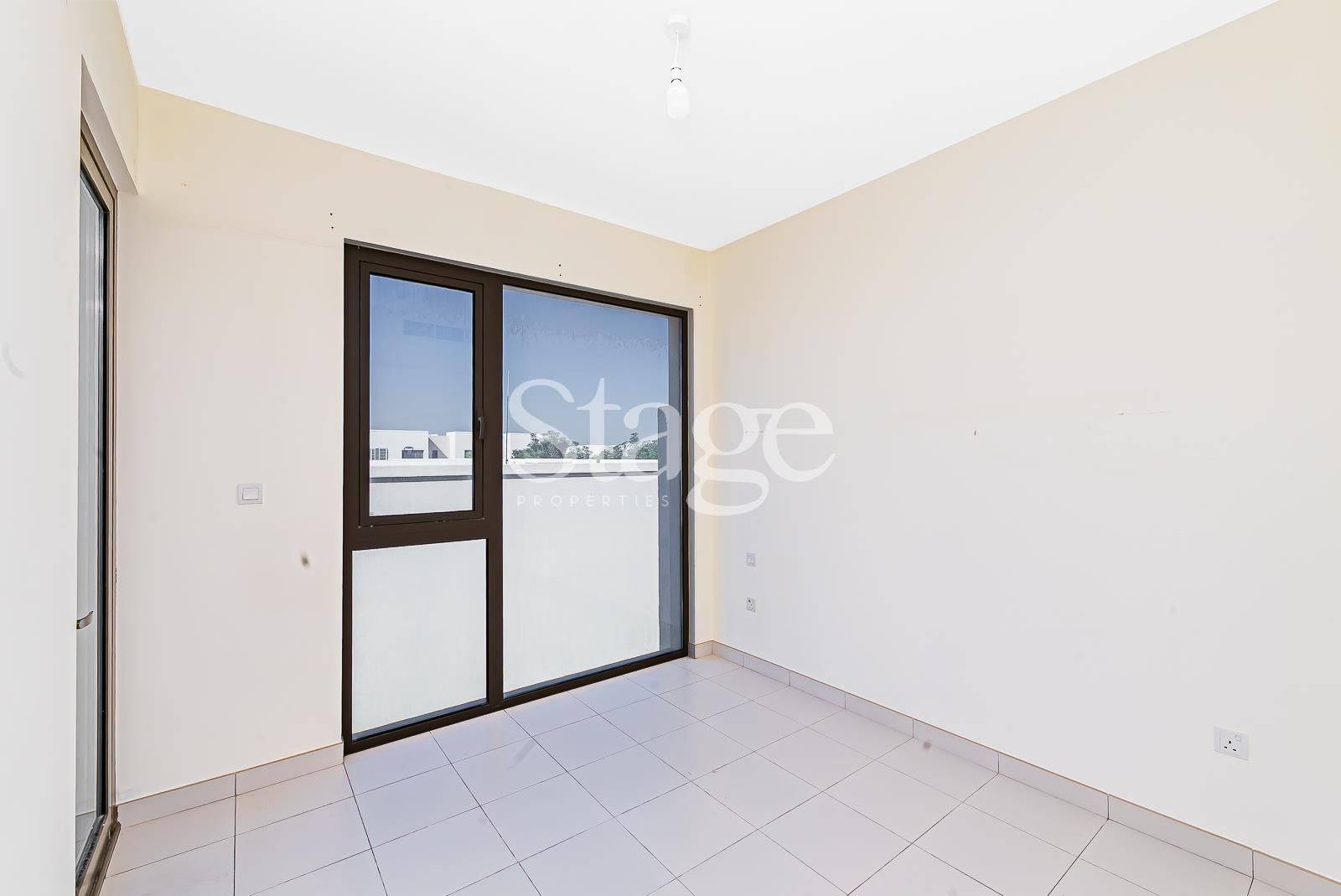 3 bedrooms Townhouse for Rent in Dubai South (Dubai World Central), Dubai TH8731L