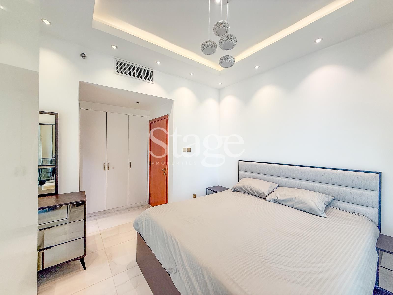 2 bedrooms apartment for Sale in Business Bay, Dubai AP9822S