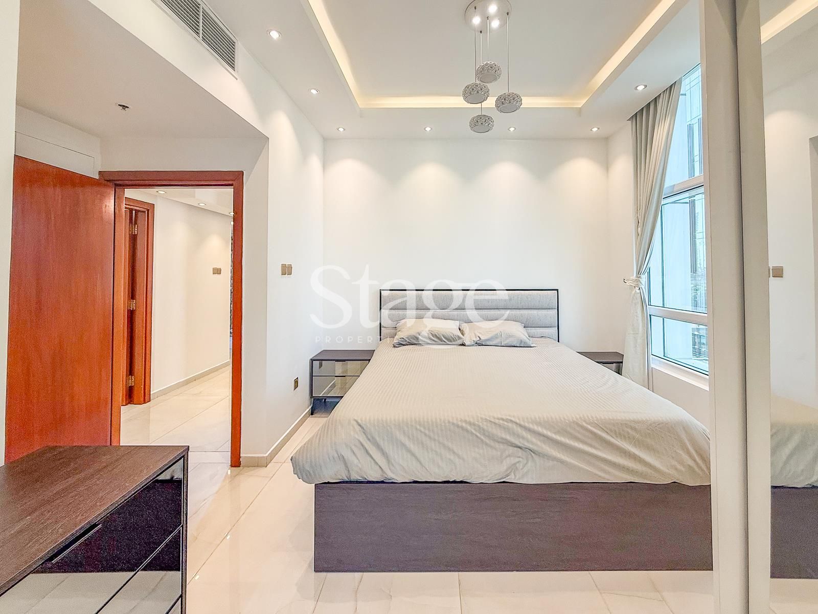 2 bedrooms apartment for Sale in Business Bay, Dubai AP9822S