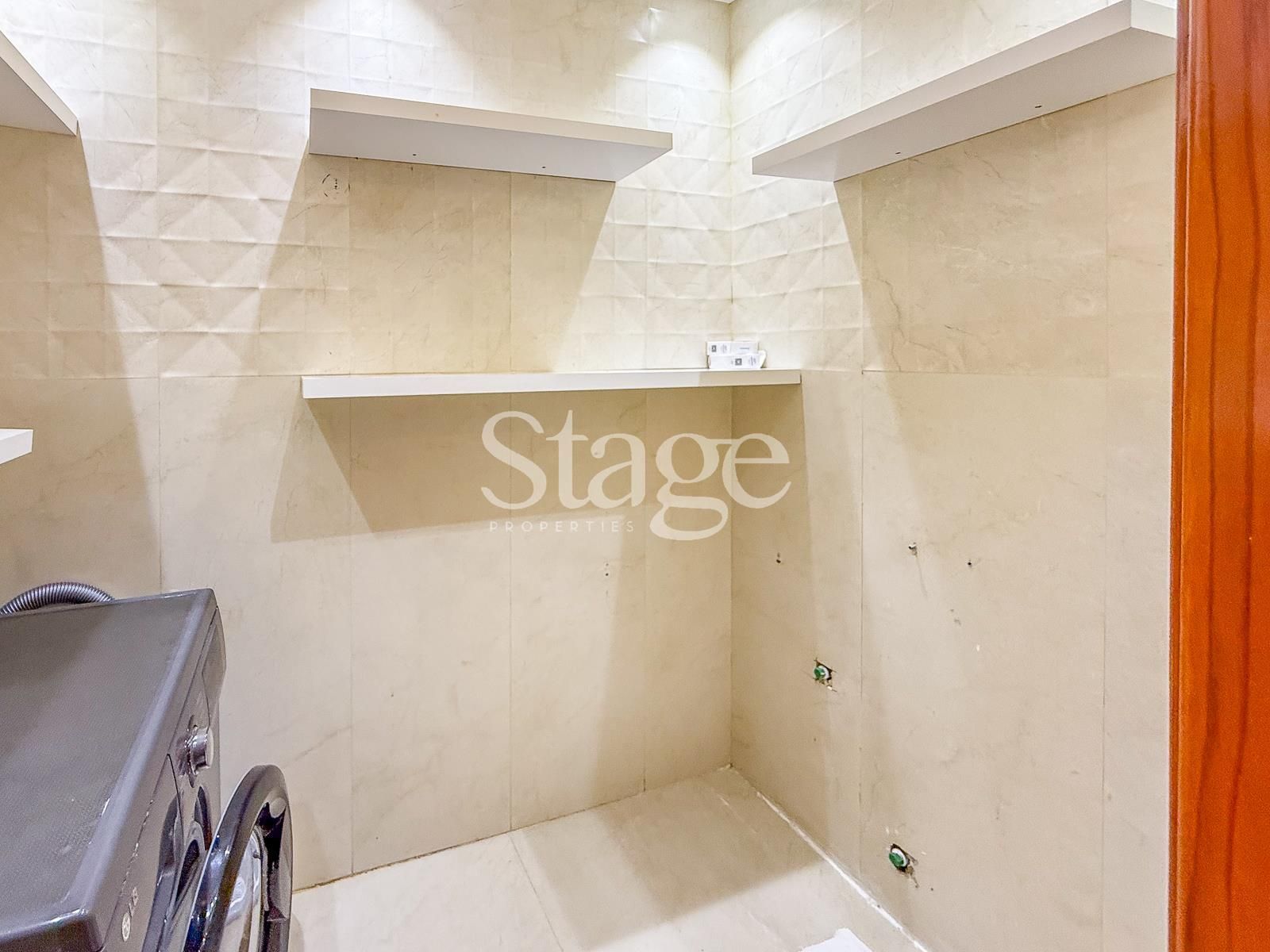 2 bedrooms apartment for Sale in Business Bay, Dubai AP9822S