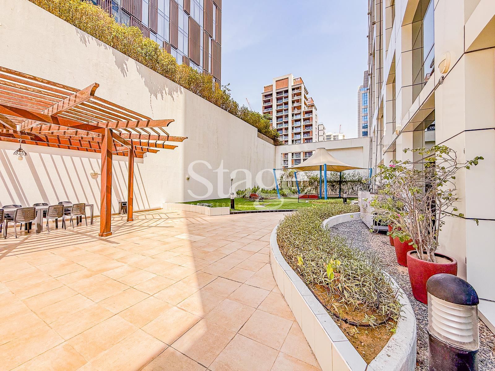 2 bedrooms apartment for Sale in Business Bay, Dubai AP9822S