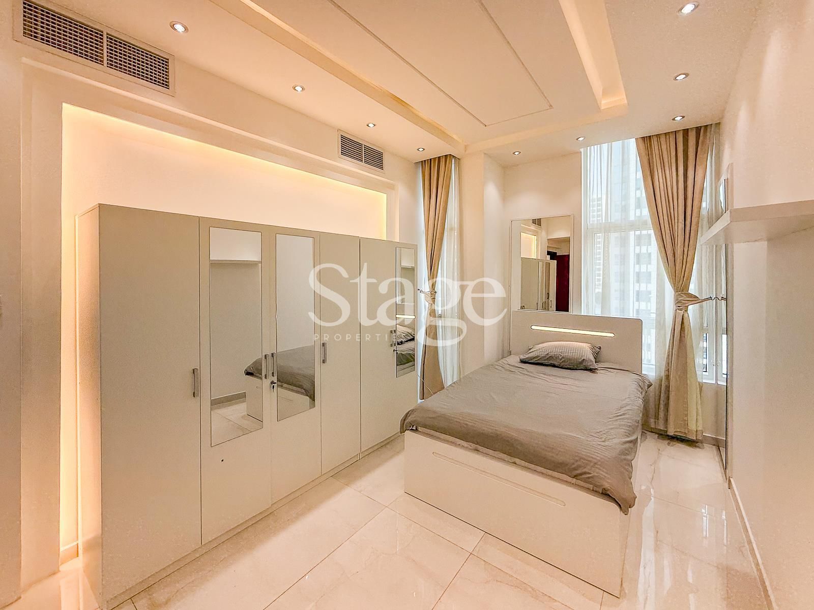 2 bedrooms apartment for Sale in Business Bay, Dubai AP9822S