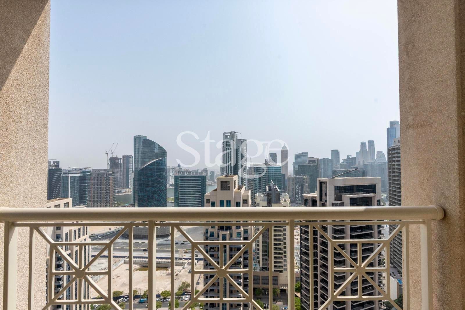 شقة من غرفة نوم للبيع في Downtown Dubai، Dubai AP7880S