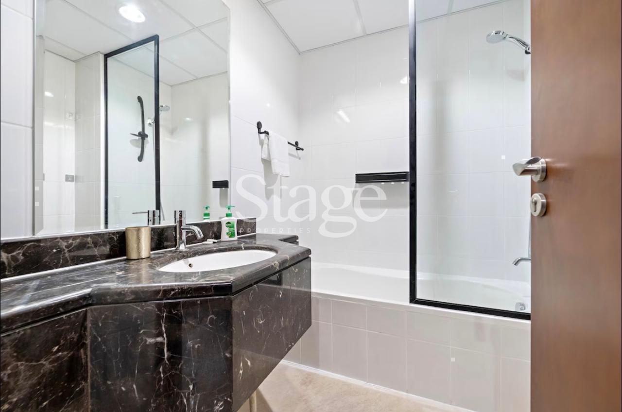 Studio for Rent in Downtown Dubai, Dubai AP9577L