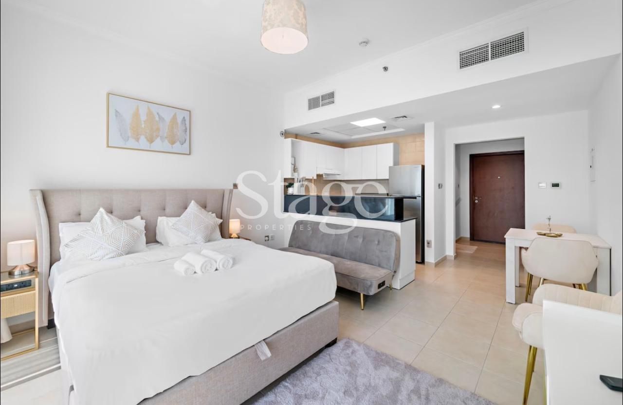 Studio for Rent in Downtown Dubai, Dubai AP9577L