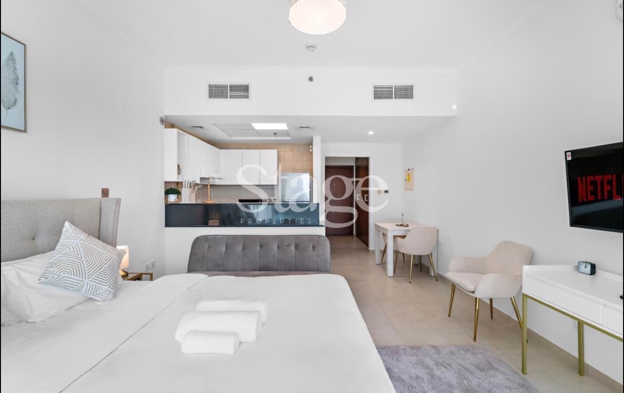 Studio for Rent in Downtown Dubai, Dubai AP9577L