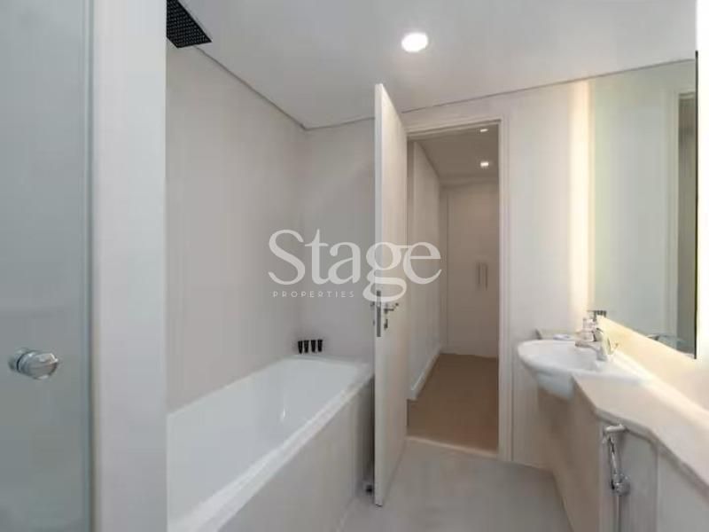 2 bedrooms apartment for Sale in DIFC, Dubai AP7755S