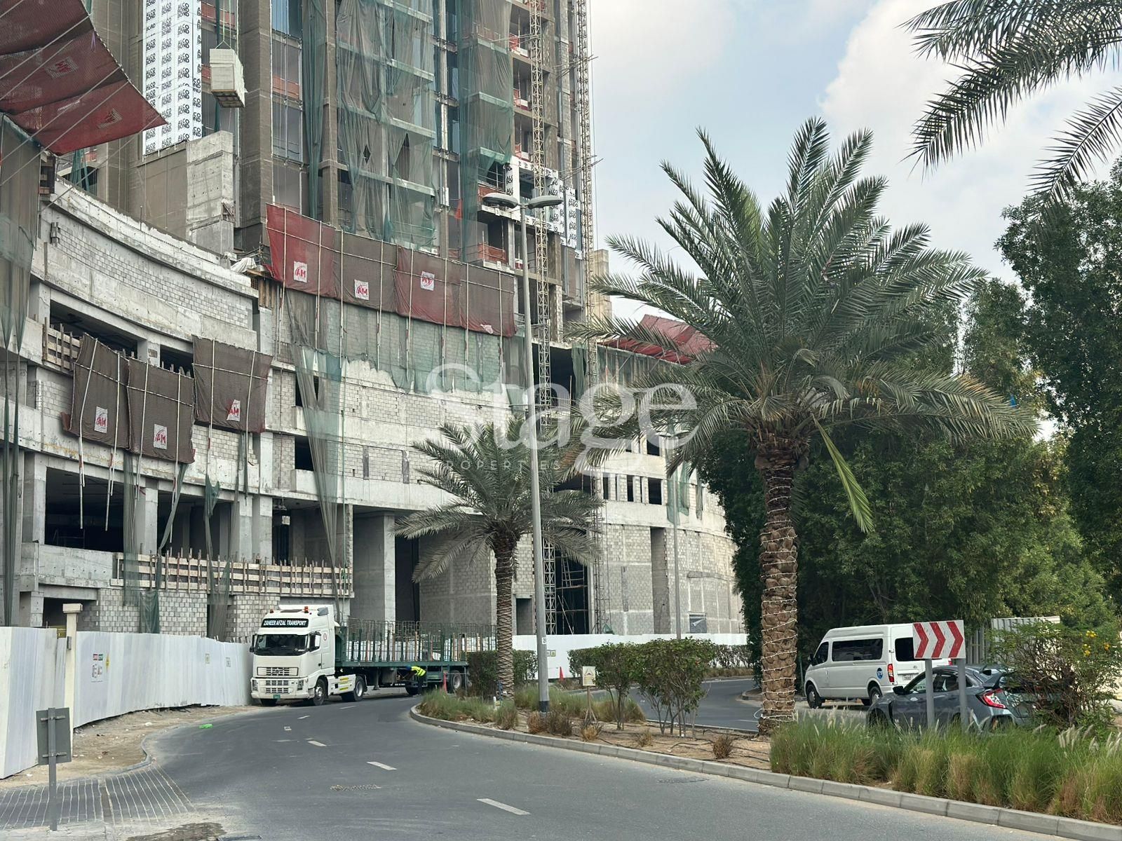 Retail for Sale in Jumeirah Village Circle, Dubai RE8741S