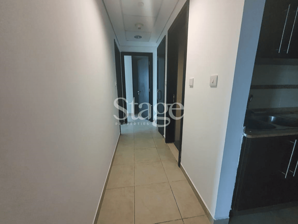 2 bedrooms apartment for Rent in Jumeirah Lake Towers, Dubai AP8026L