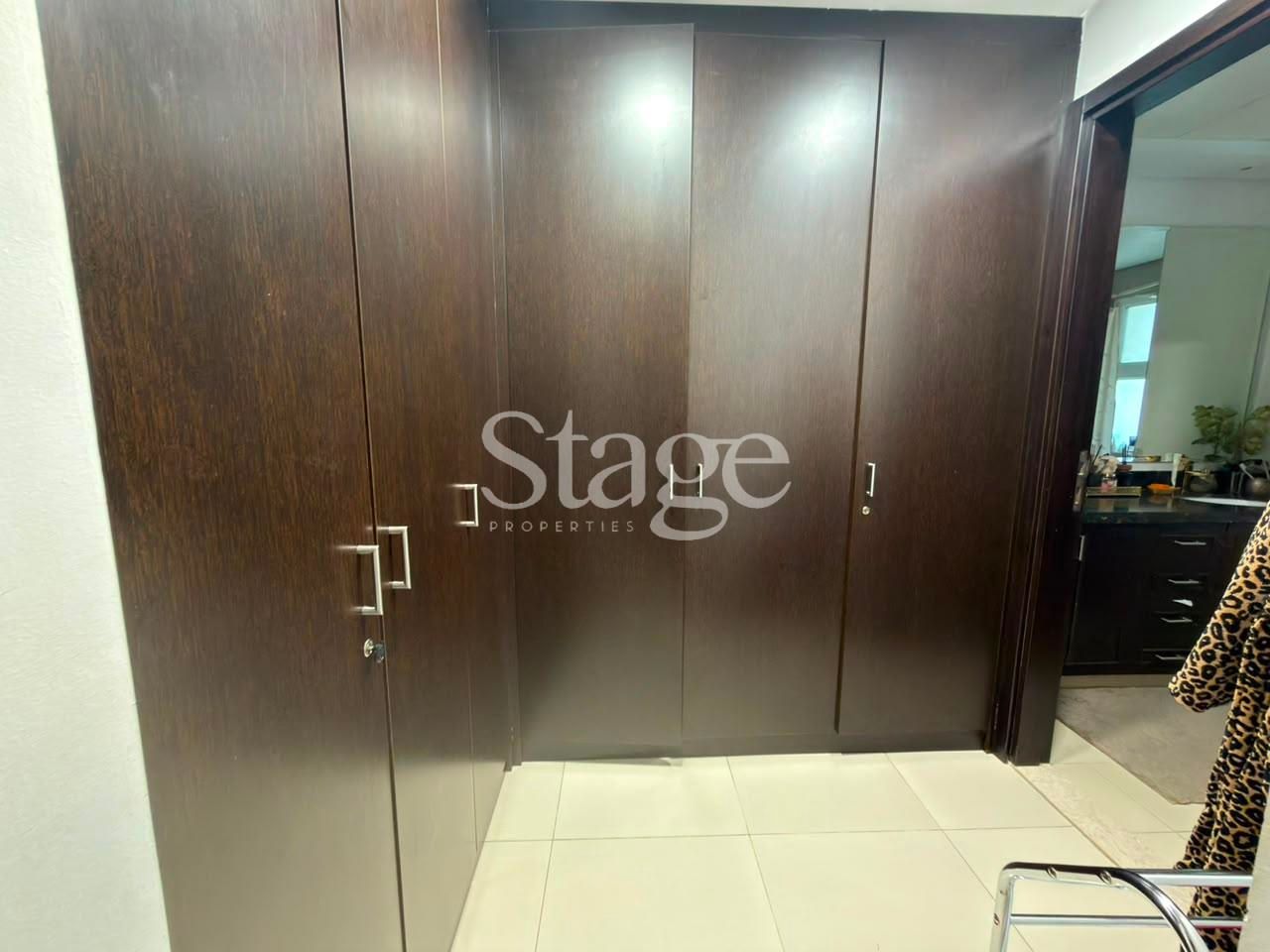 فيلا توأم من ٣ غرف نوم للإيجار في Dubai Land، Dubai VI9731L