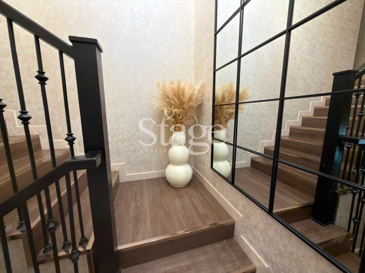 فيلا توأم من ٣ غرف نوم للإيجار في Dubai Land، Dubai VI9731L