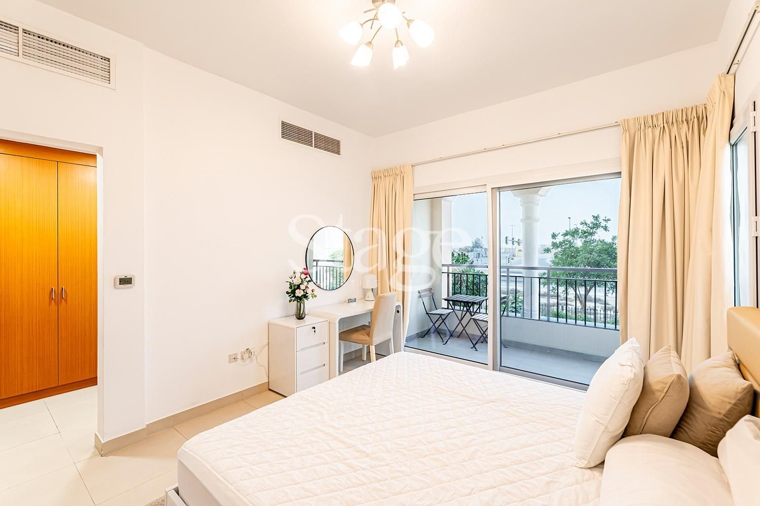 3 bedrooms Twin Villas for Rent in Serena, Dubai VI9608L