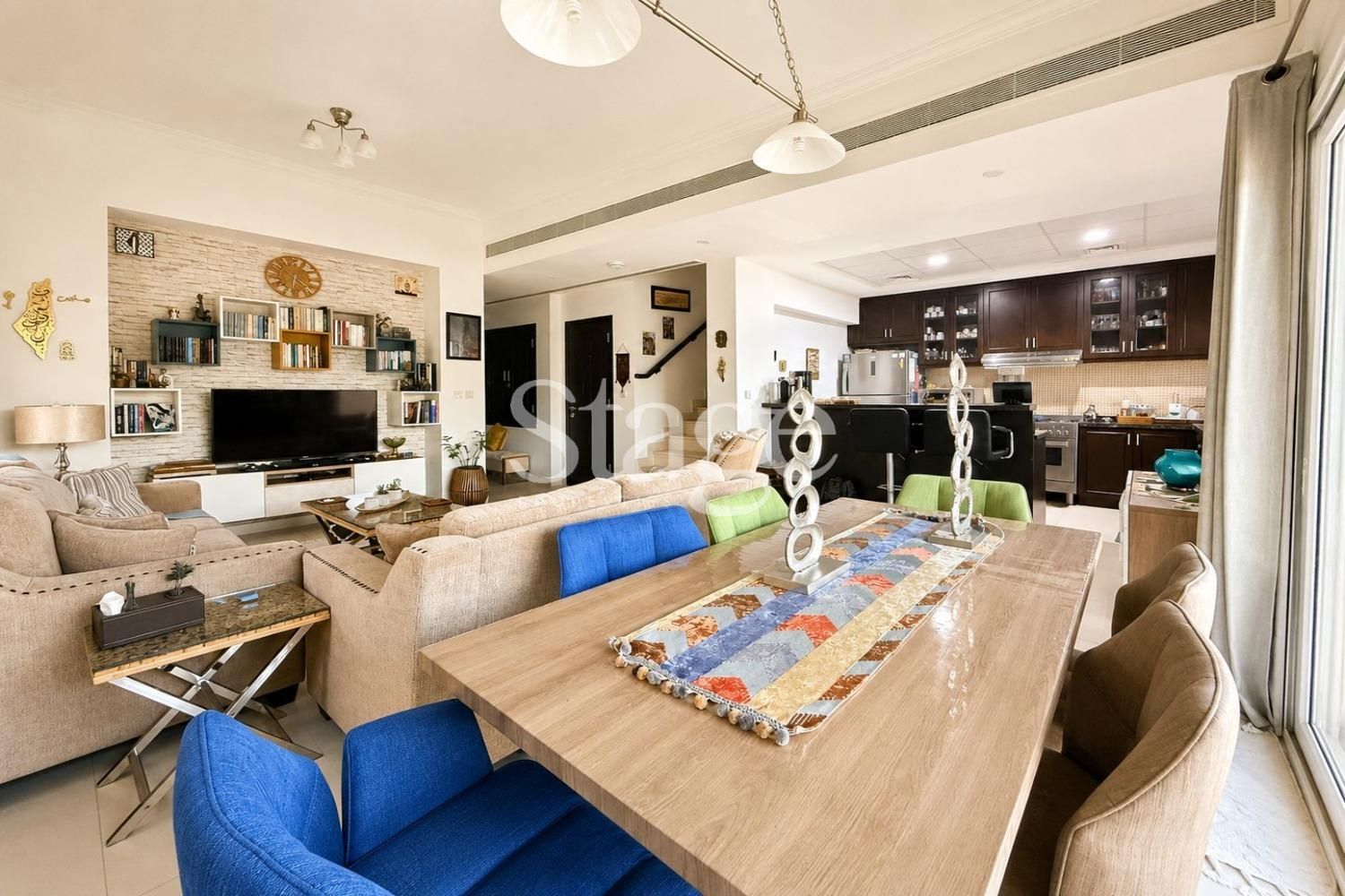 3 bedrooms Twin Villas for Rent in Serena, Dubai VI9598L