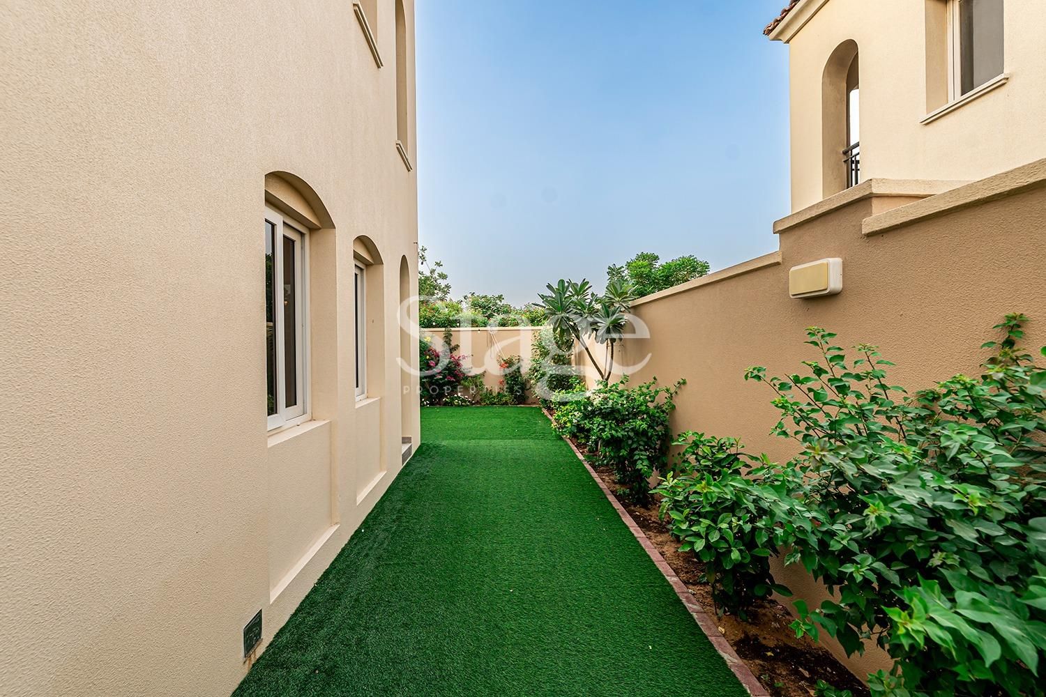 3 bedrooms Twin Villas for Rent in Serena, Dubai VI9608L