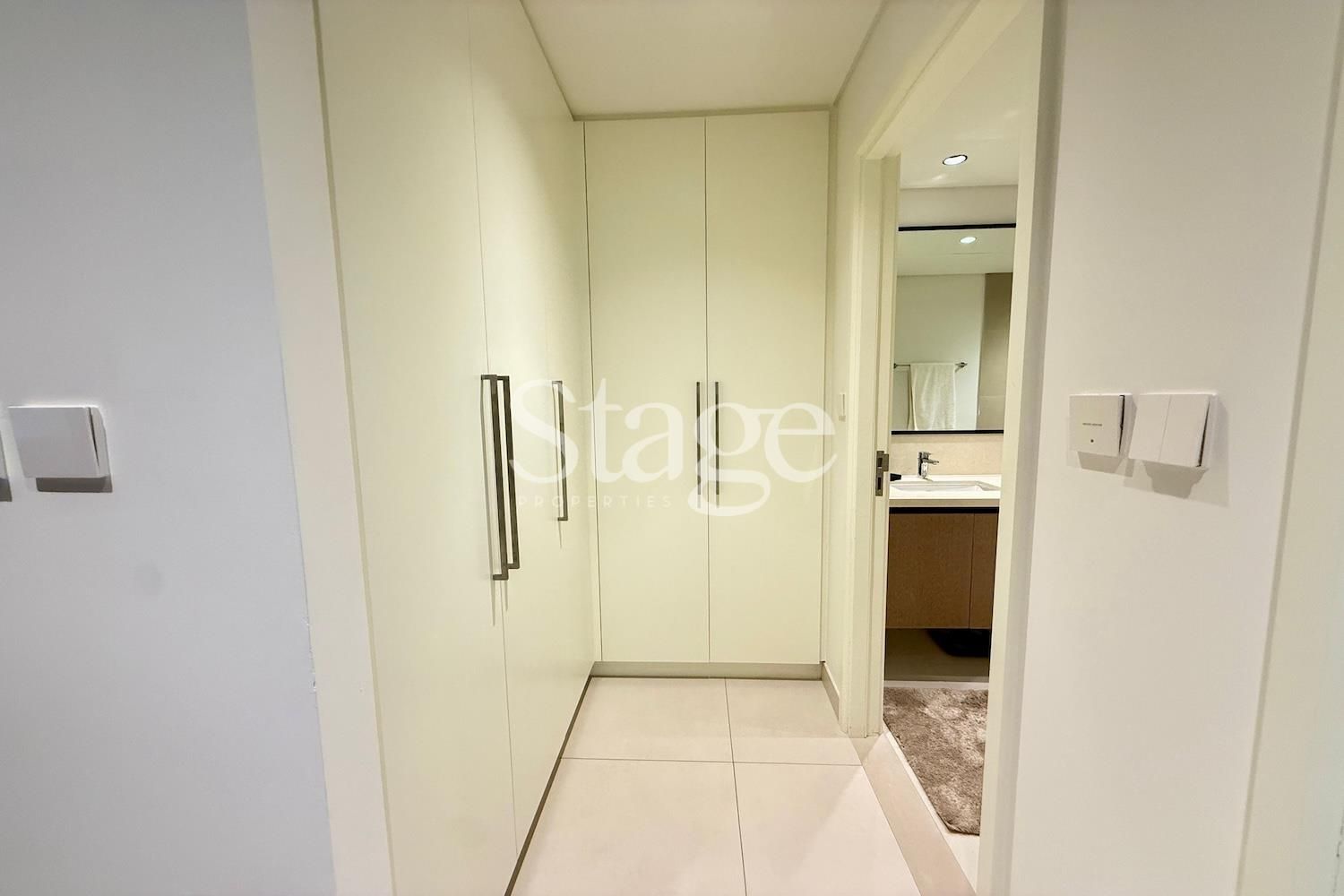 2 bedrooms apartment for Sale in Downtown Dubai, Dubai AP9377S