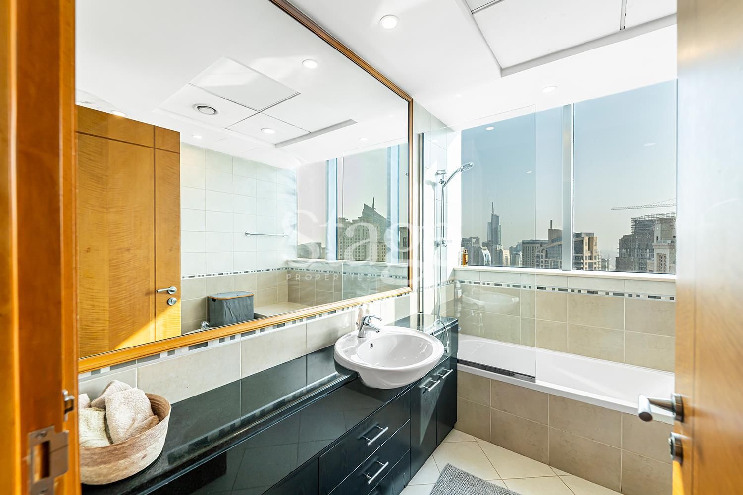 4 bedrooms Penthouse for Sale in Dubai Marina, Dubai PH8930S