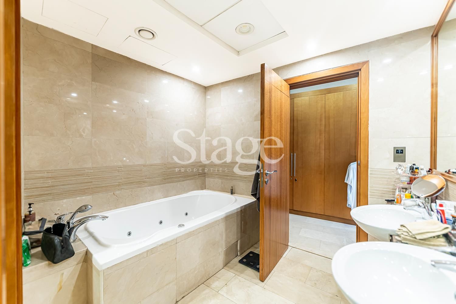 4 bedrooms Penthouse for Sale in Dubai Marina, Dubai PH8930S