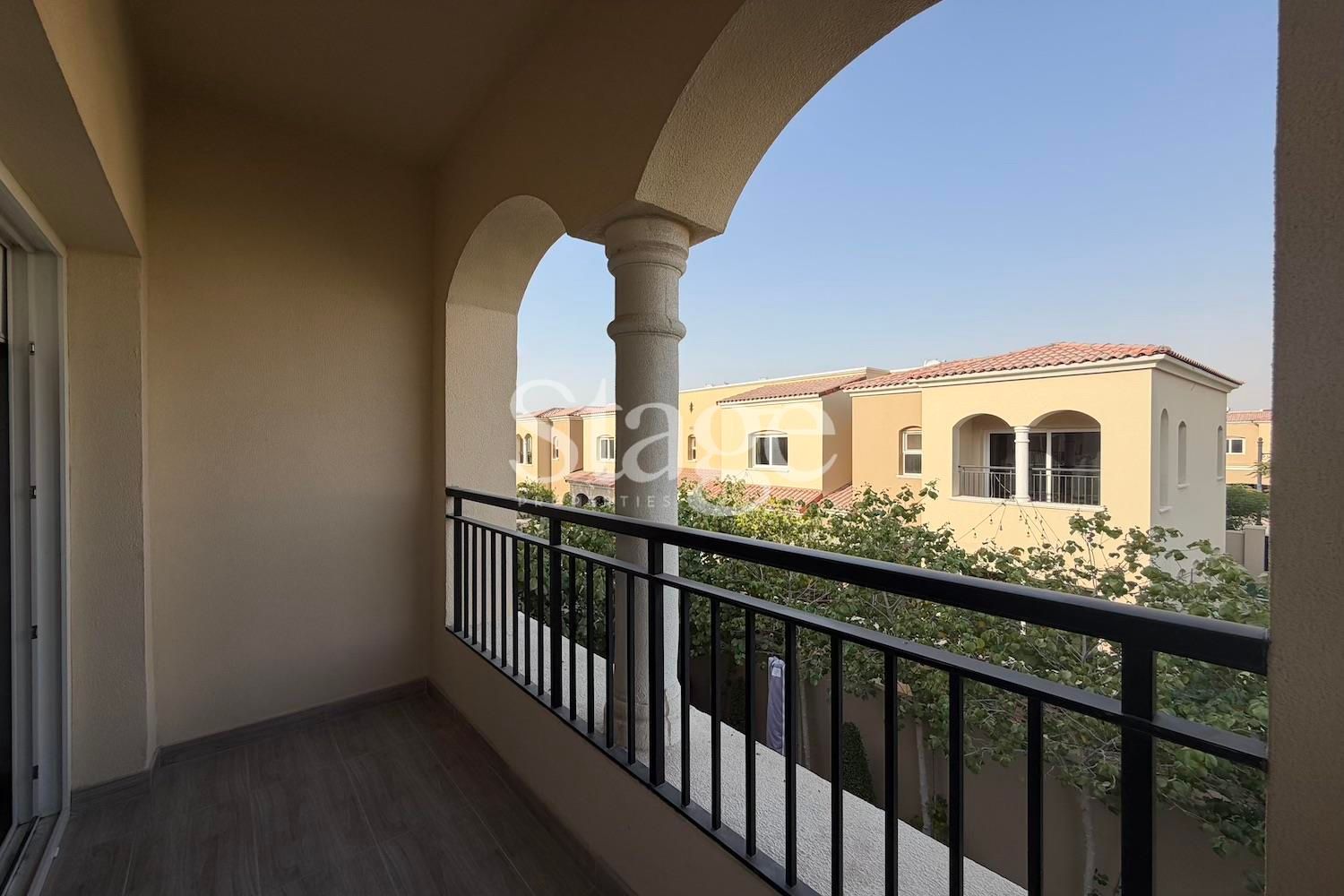 فيلا توأم من ٣ غرف نوم للإيجار في Serena، Dubai VI9751L