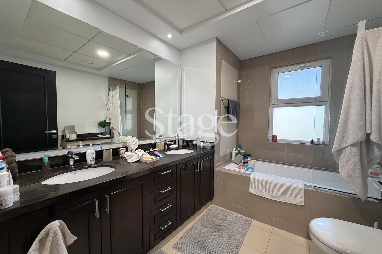 فيلا توأم من ٣ غرف نوم للإيجار في Serena، Dubai VI9751L