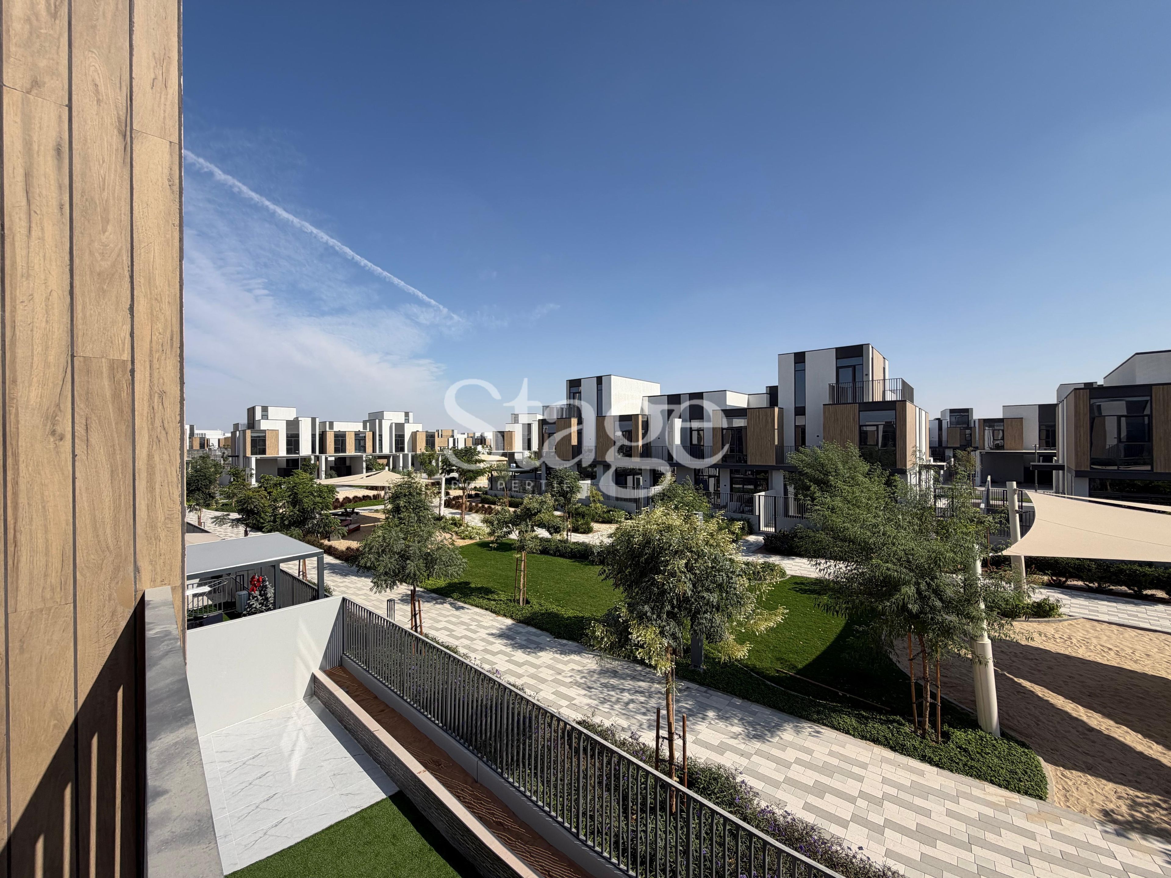 4 bedrooms Townhouse for Rent in Mudon, Dubai TH8702L