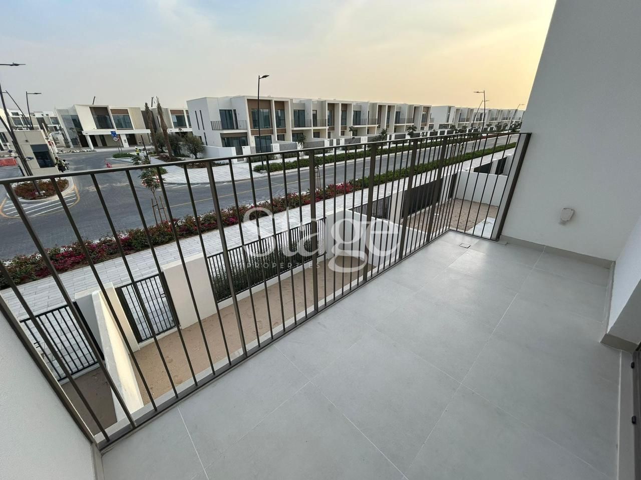 3 bedrooms Townhouse for Rent in The Valley, Dubai TH8948L