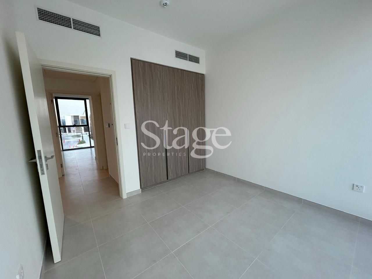 3 bedrooms Townhouse for Rent in The Valley, Dubai TH8948L