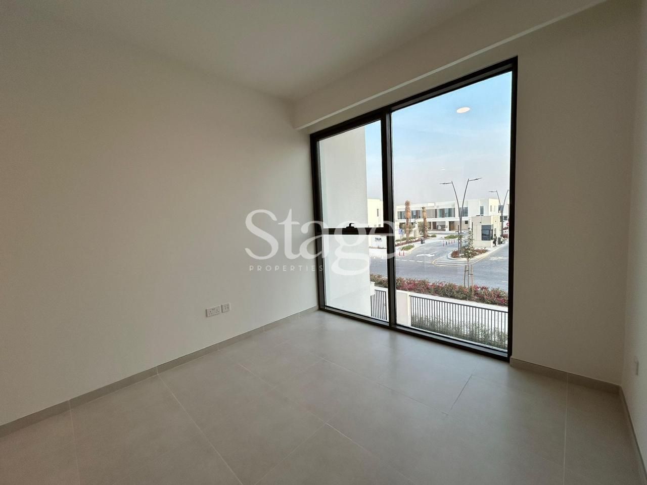 3 bedrooms Townhouse for Rent in The Valley, Dubai TH8948L
