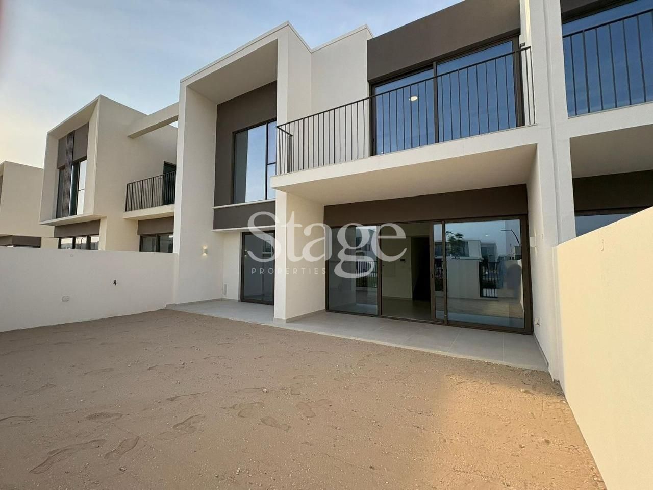 3 bedrooms Townhouse for Rent in The Valley, Dubai TH8948L